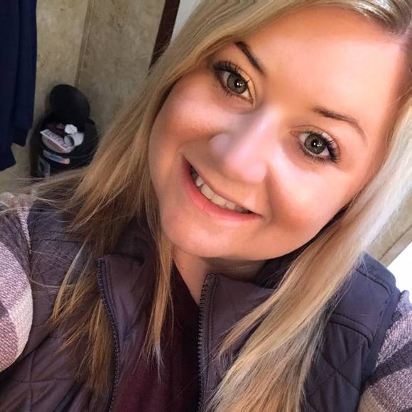 Meet your Posher, Kass - Picture 1 of 1